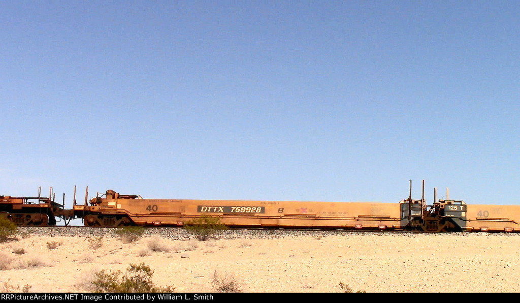 WB Empty Well Car Frt at Erie NV -23